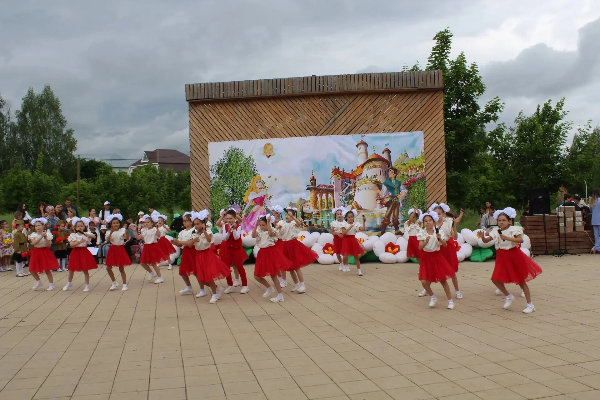«Волшебный мир детства»