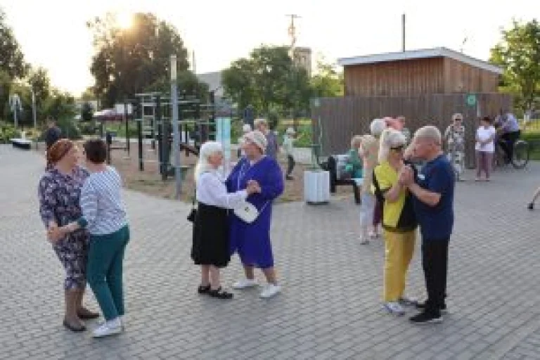Вечер вальса