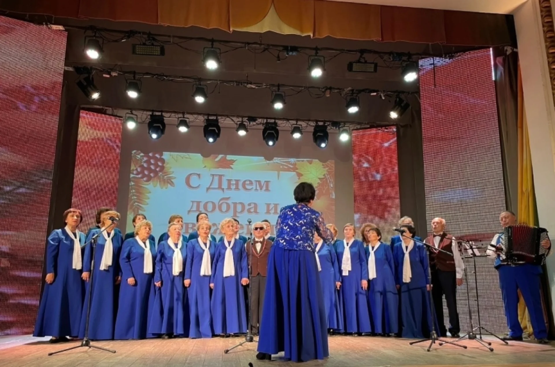 Хоровое пение. Хор "Гвоздика".
