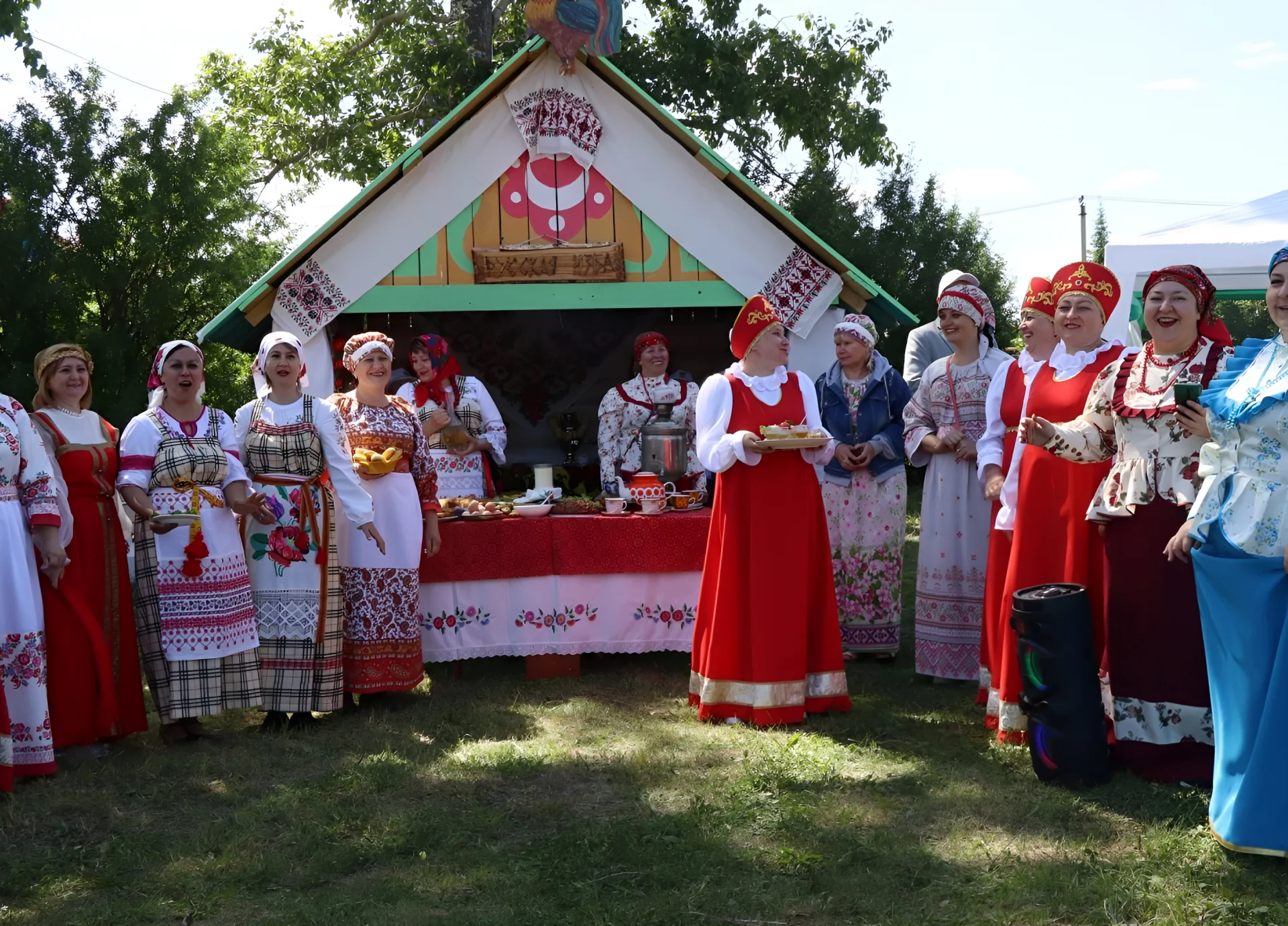Праздник единства и творчества!