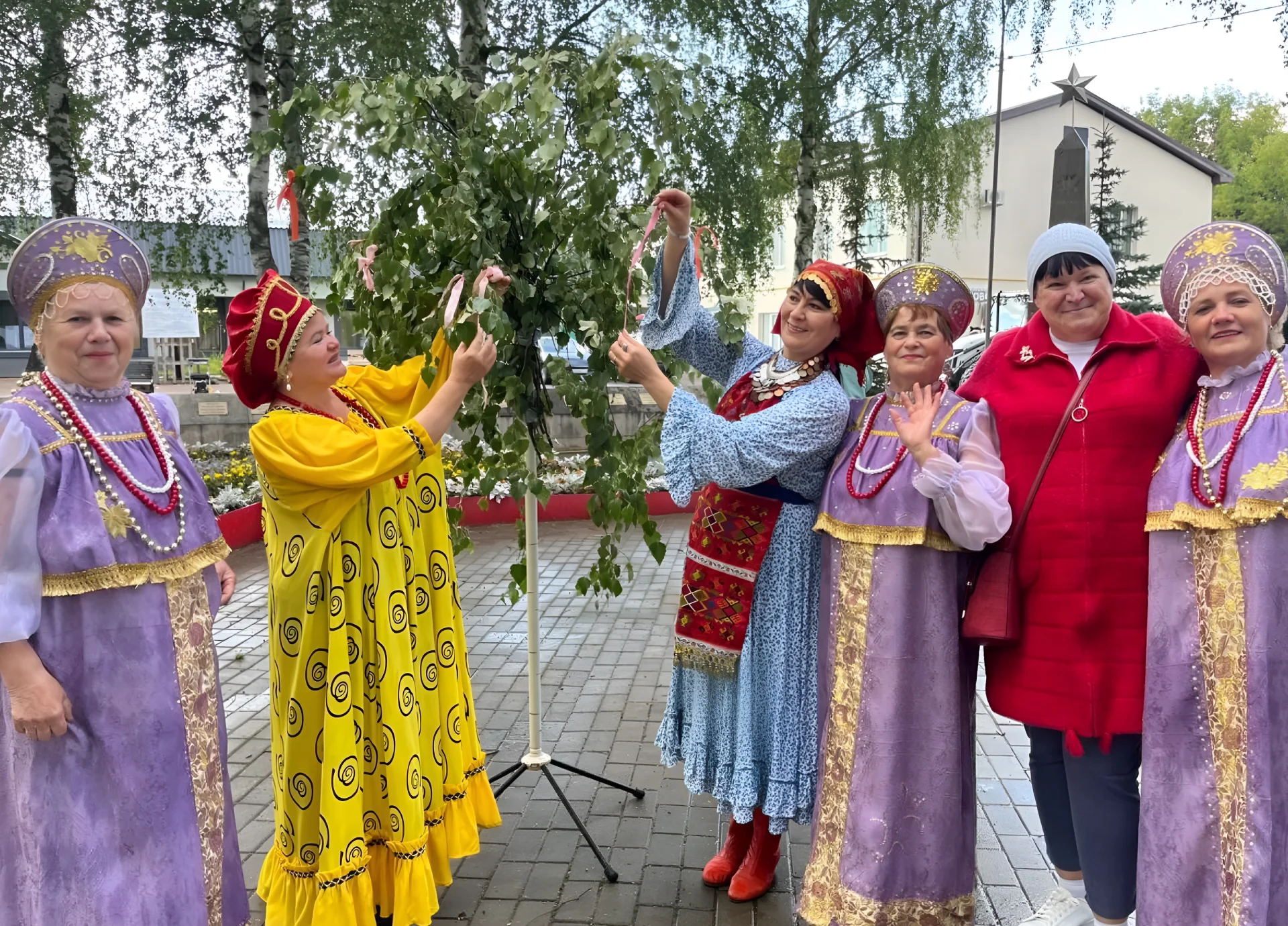 «День хороводов Мира»
