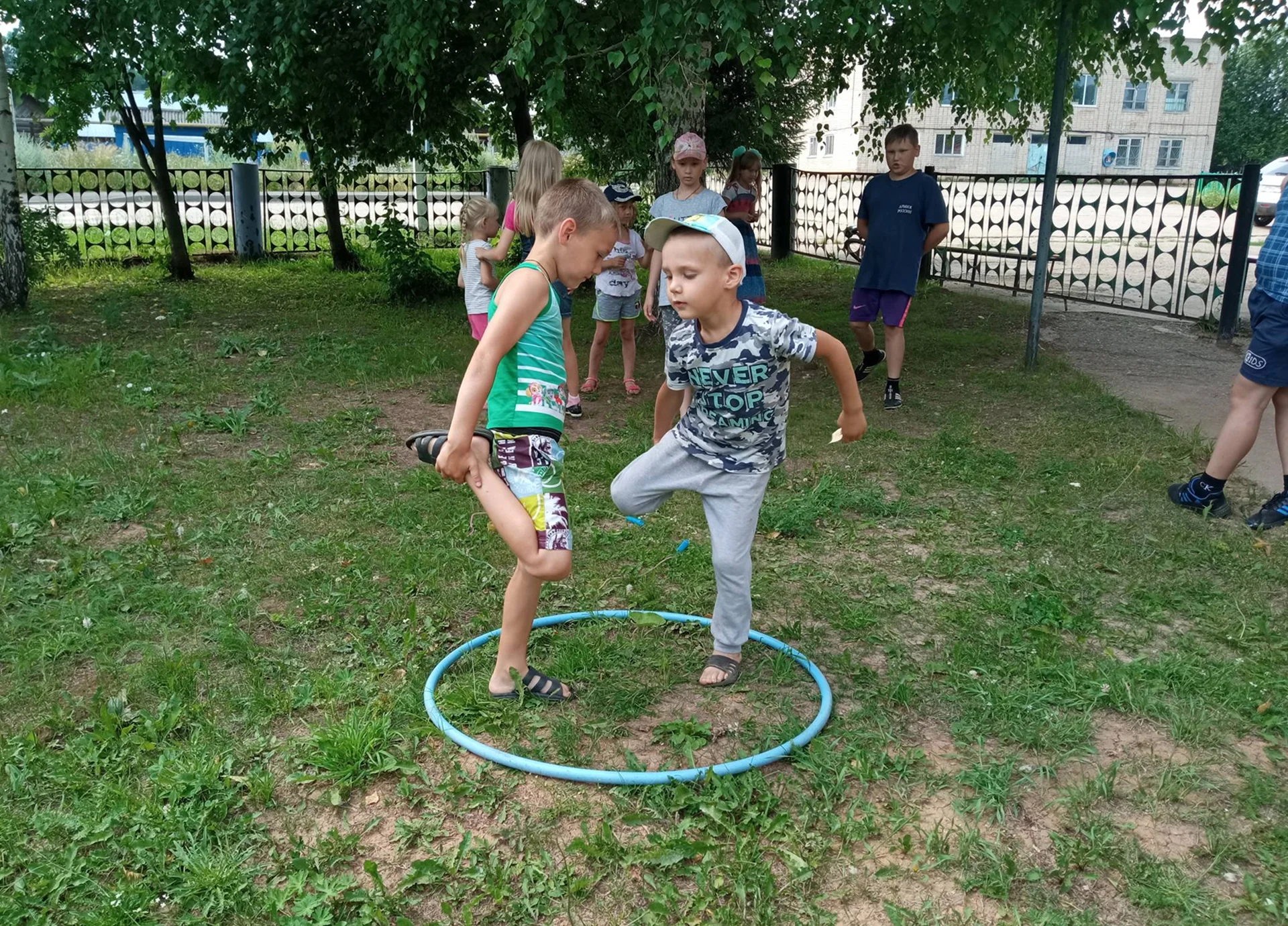 «Улыбнись планета! В объективе - лето»