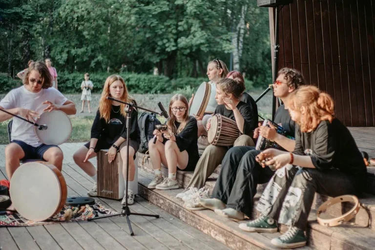 Мастер-класс по сценическому вниманию и пластической импровизации