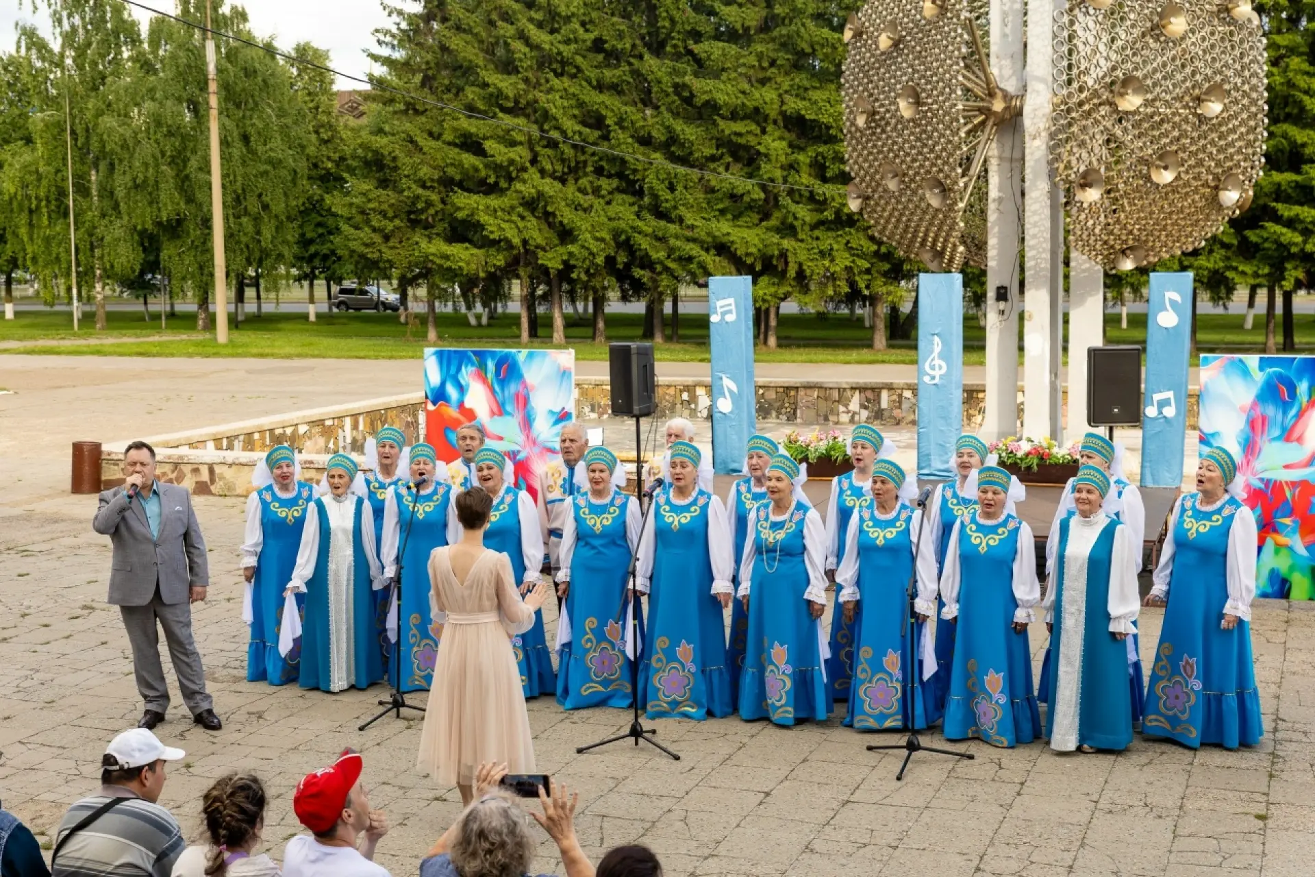 «Душой мы молоды всегда»