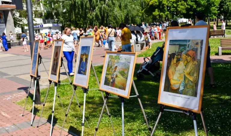 Энтузиастлар бульварында арт-мәйданчык