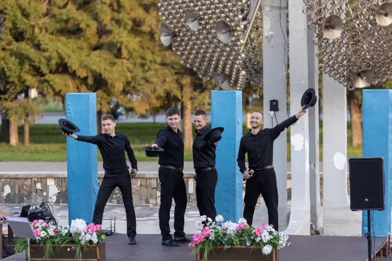 Танцевальный вечер «Ретро-микс»