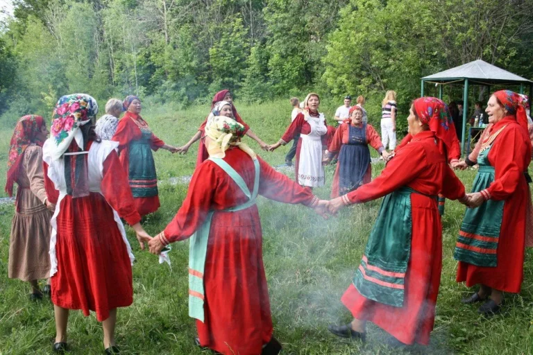 Симек