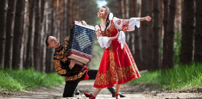 Мастер-класс по народному танцу «Кадриль».