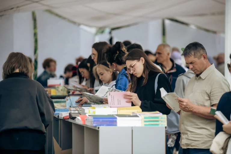 Летний книжный фестиваль «Смены» в Казани пройдет уже на этих выходных