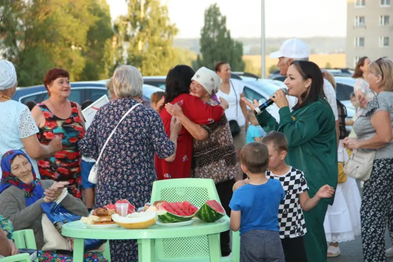 Ишегалды бәйрәме « Комета кебек җәй!»