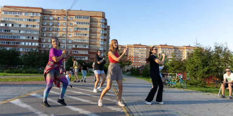 Культурная среда города. Мастер класс по зумбе