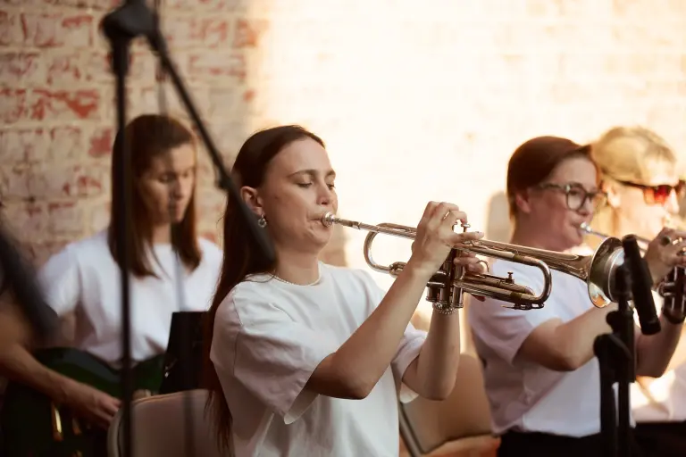 Ритмы лета с CON BRIO
