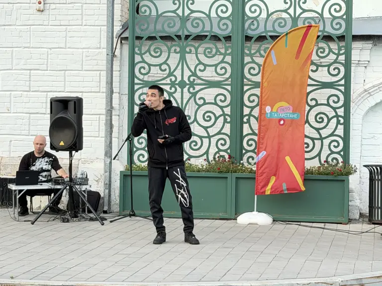 Уличные музыканты
