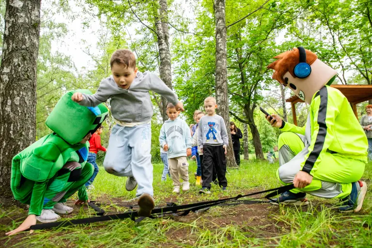 Спортивные активности в Парке Урицкого: Веселые старты