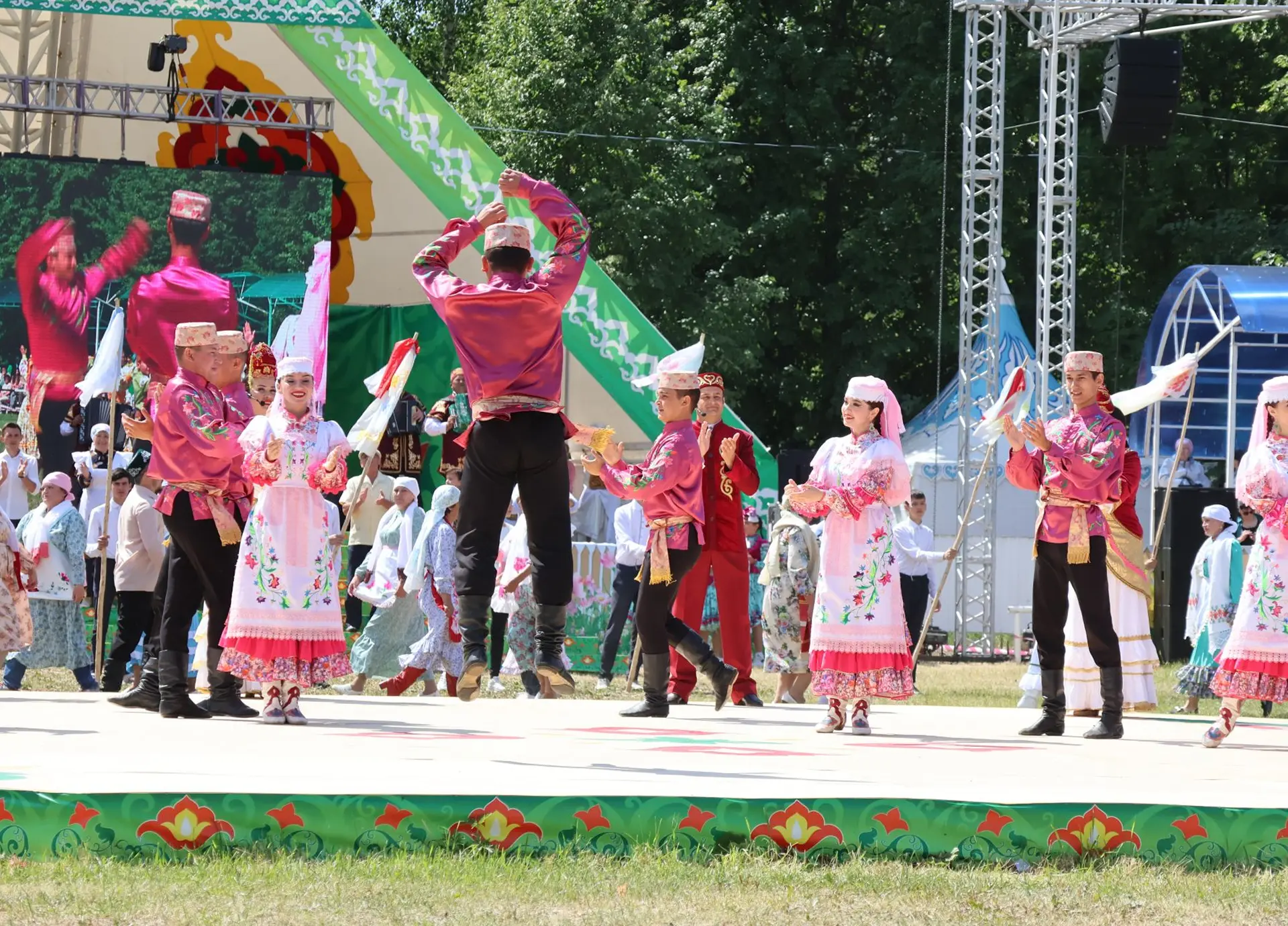 Татарстан Республикасы һәм Шәһәр көне