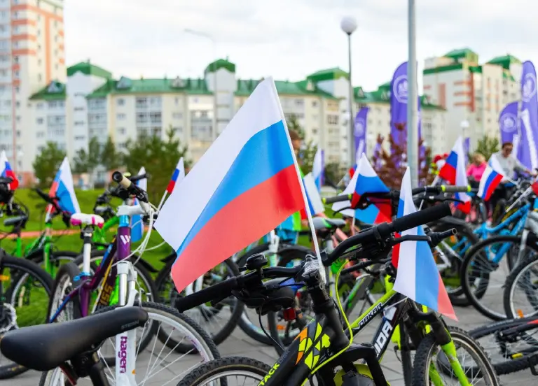 Велопробег, приуроченный ко Дню Государственного флага РФ
