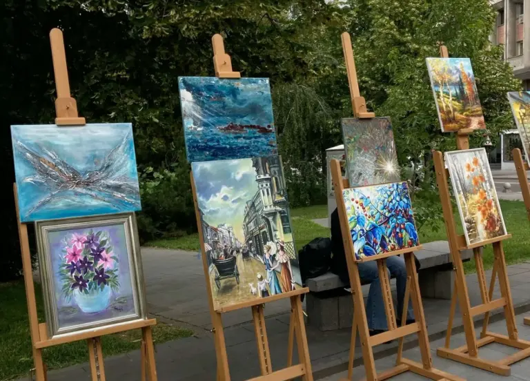 Творческая палитра Московского района