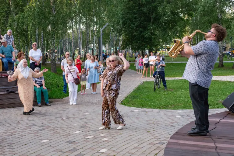Культурная среда города. ТРИО «JIVE»