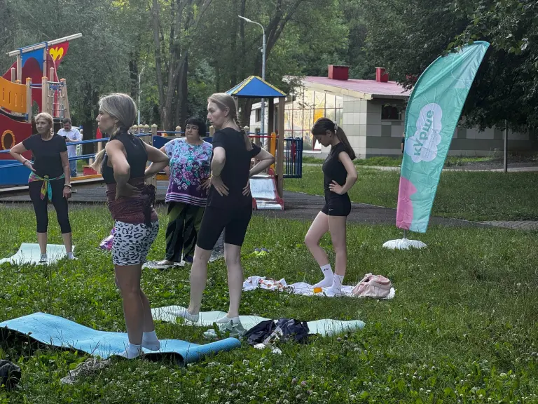 Здоровая спина с Лейсан Шукуровой