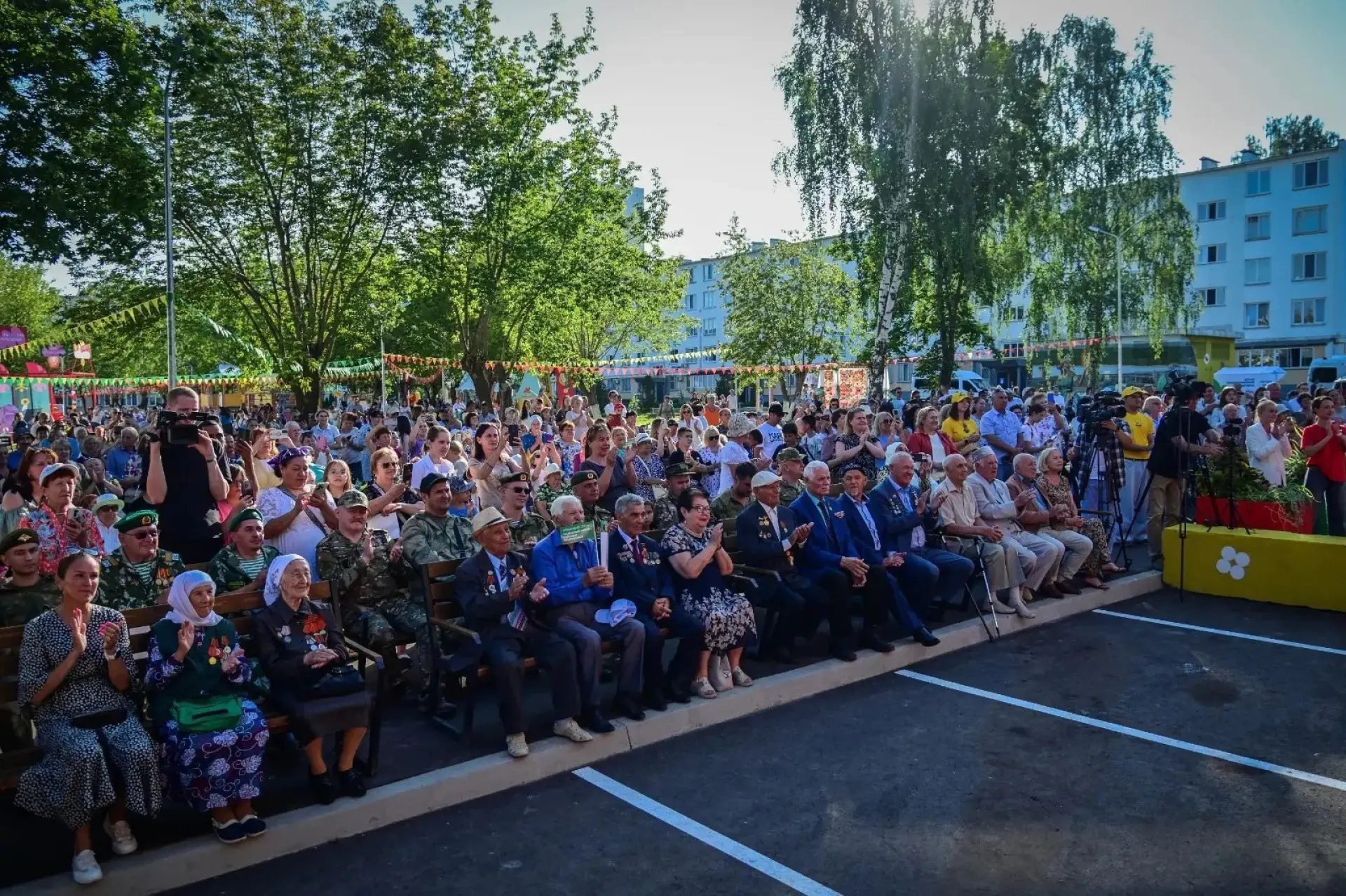Когда мы вместе нам все по плечу