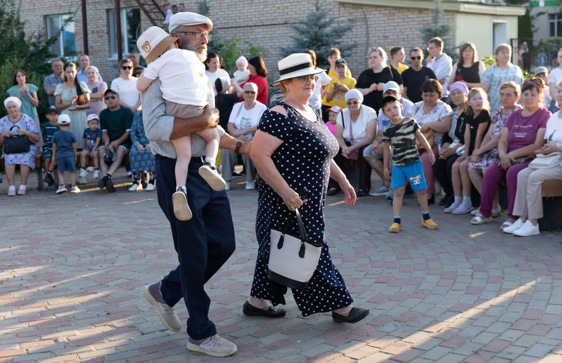 Фестиваль «Тыква да мёд на Курше зовёт»