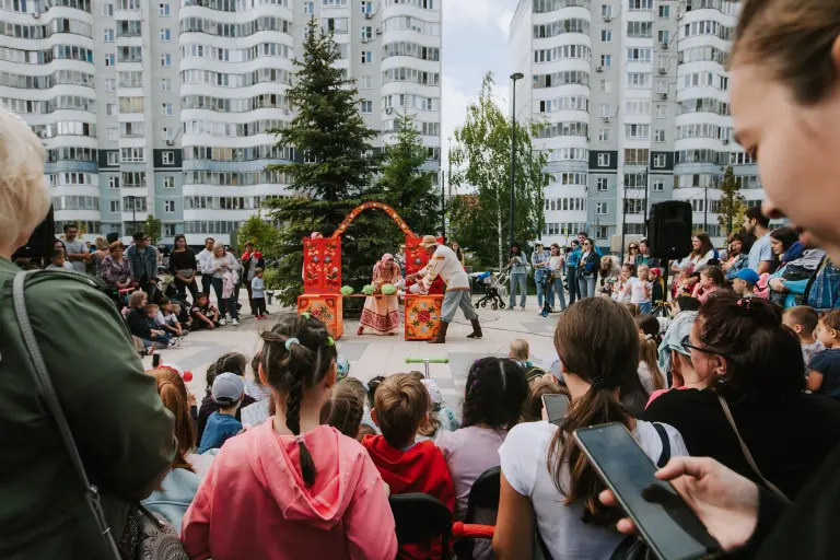Мавыклар өстәле