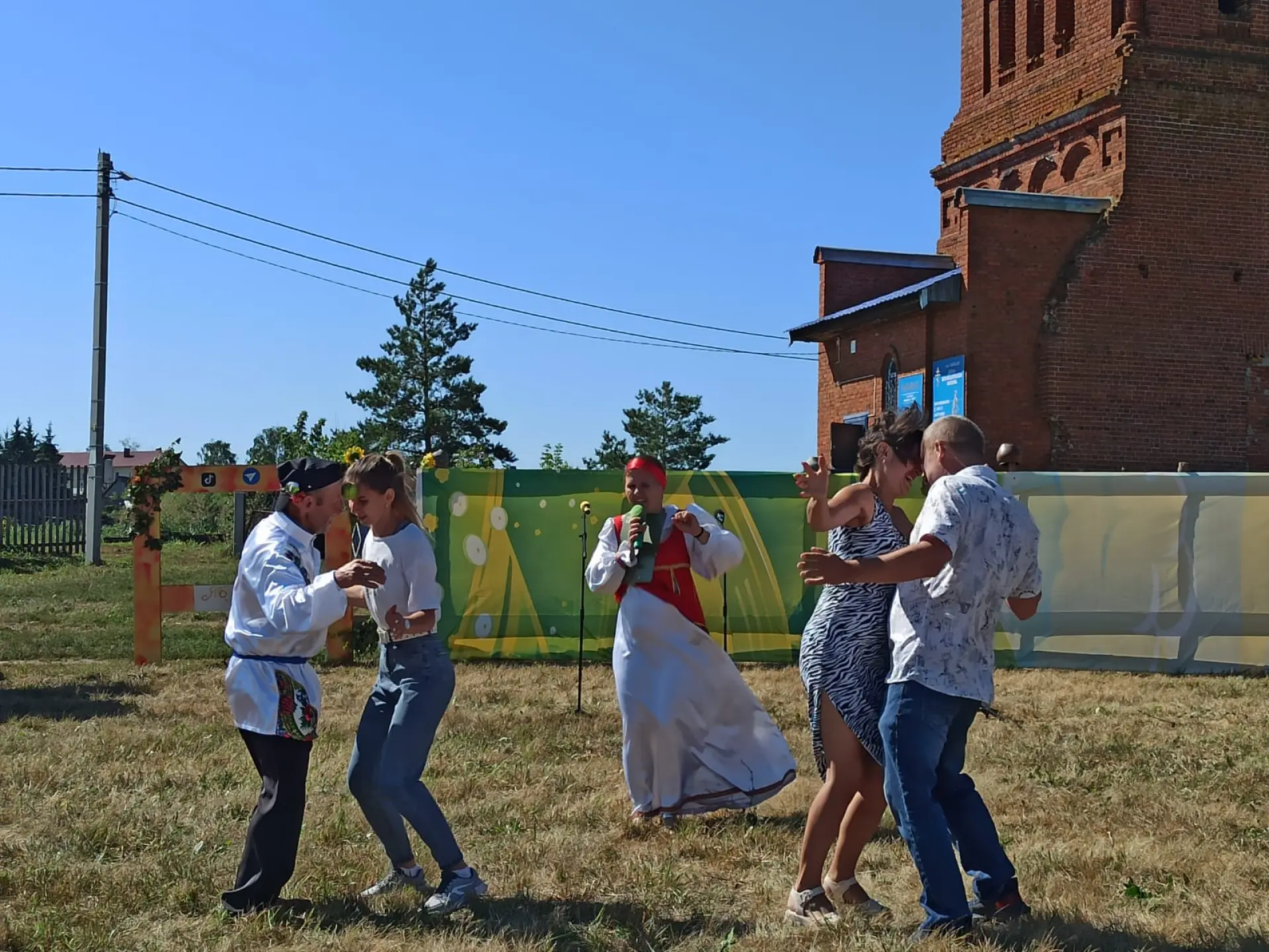 570ecb20-61b7-4884-b98d-58316704603e.jpg