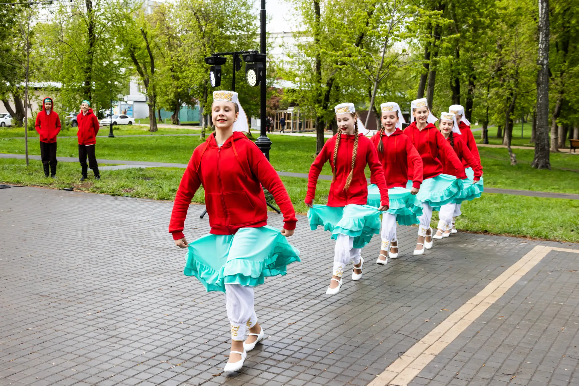 РТ һәм шәһәр көне көннәренә багышланган концерт программасы