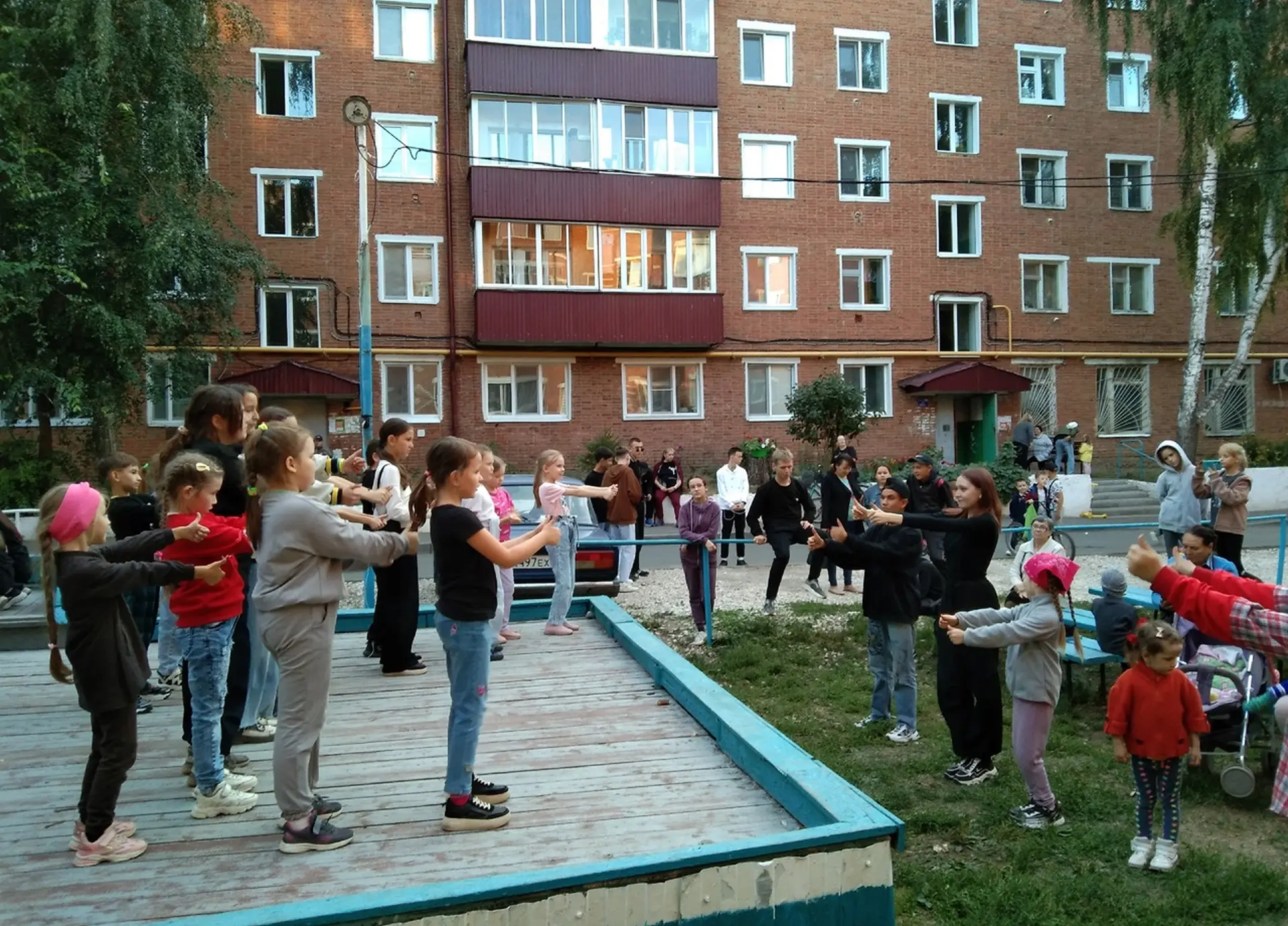 Яблочный Спас во дворе у нас