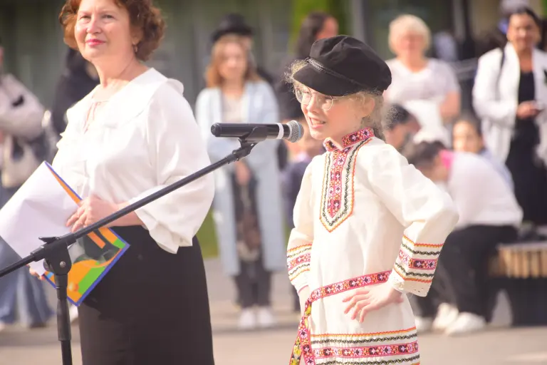 Лев Толстой в стране детства