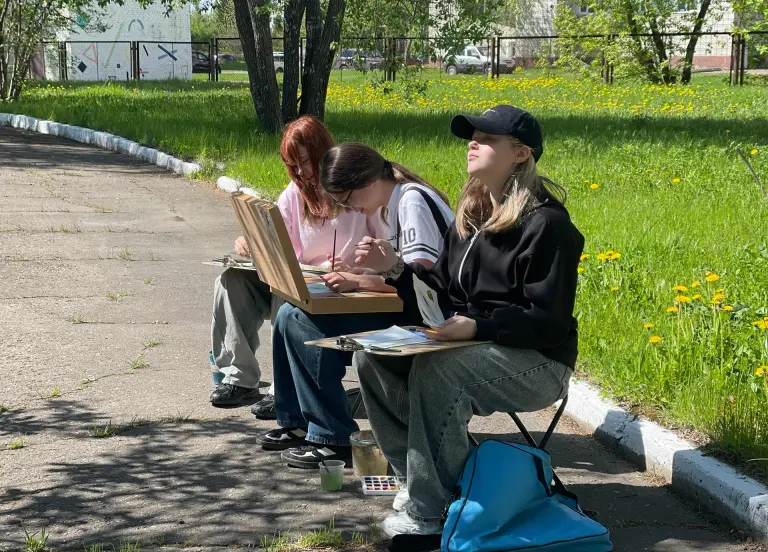 Рисуем цветочный натюрморт