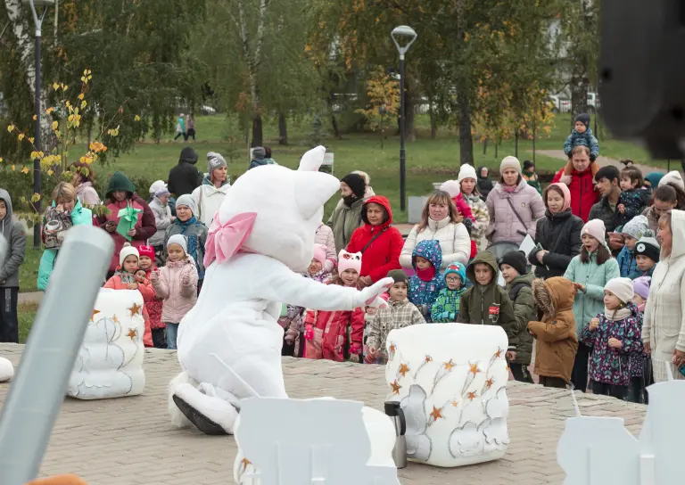 «Көзнең төрле төстәге палитрасы»әдәби-уен программасы