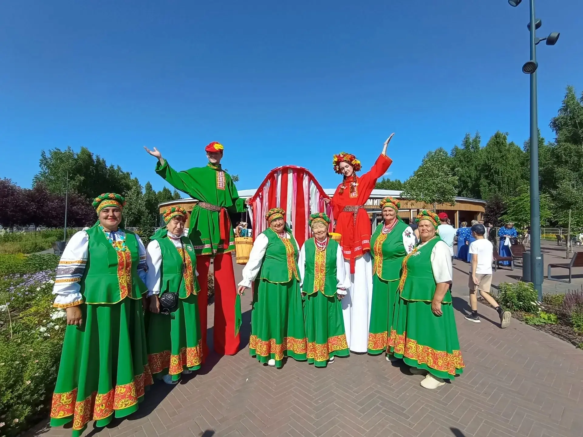 «Праздник двора»