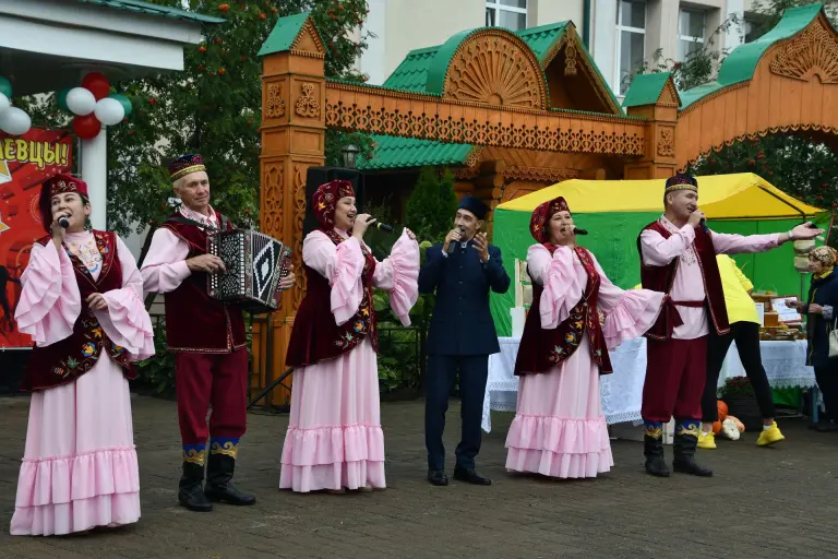 Яфраклары сары