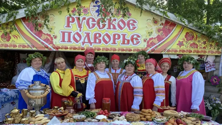 «Гулянья у самовара»
