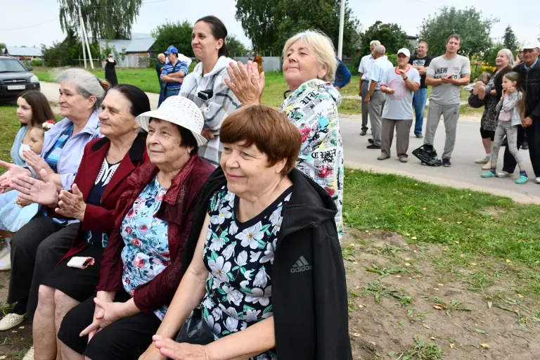«Спортта яшәгәннәр кебек булып китик» спорт-танция программасы
