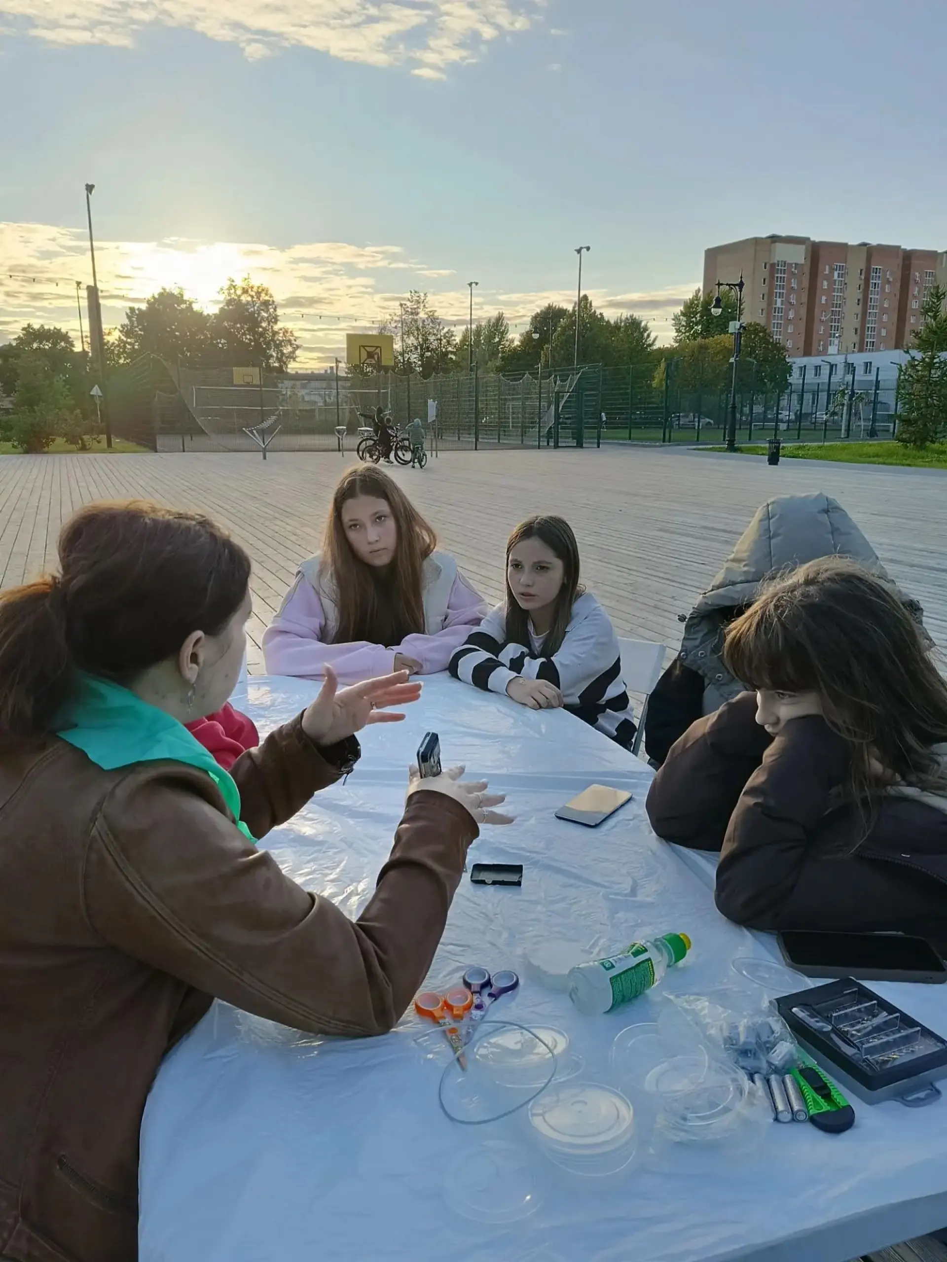 Радиоэлектроника дөньясы