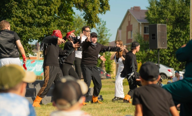 «Театр во дворе»